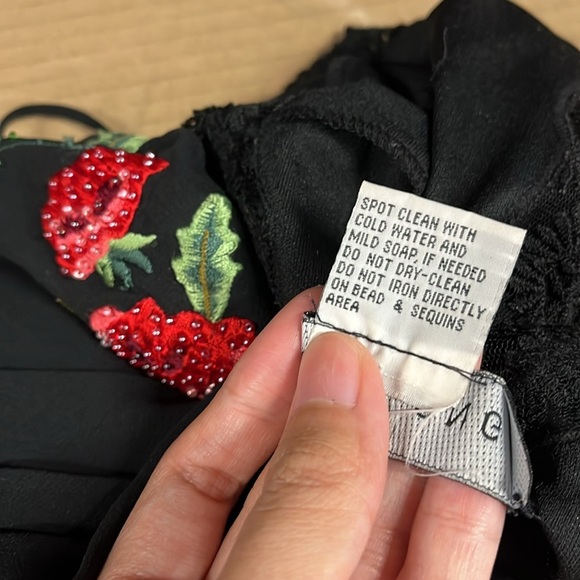 Vintage Sue Wong Silk Beaded Red Rose Embroidered Lace Maxi Dress size 6 Y2K - Picture 13 of 13